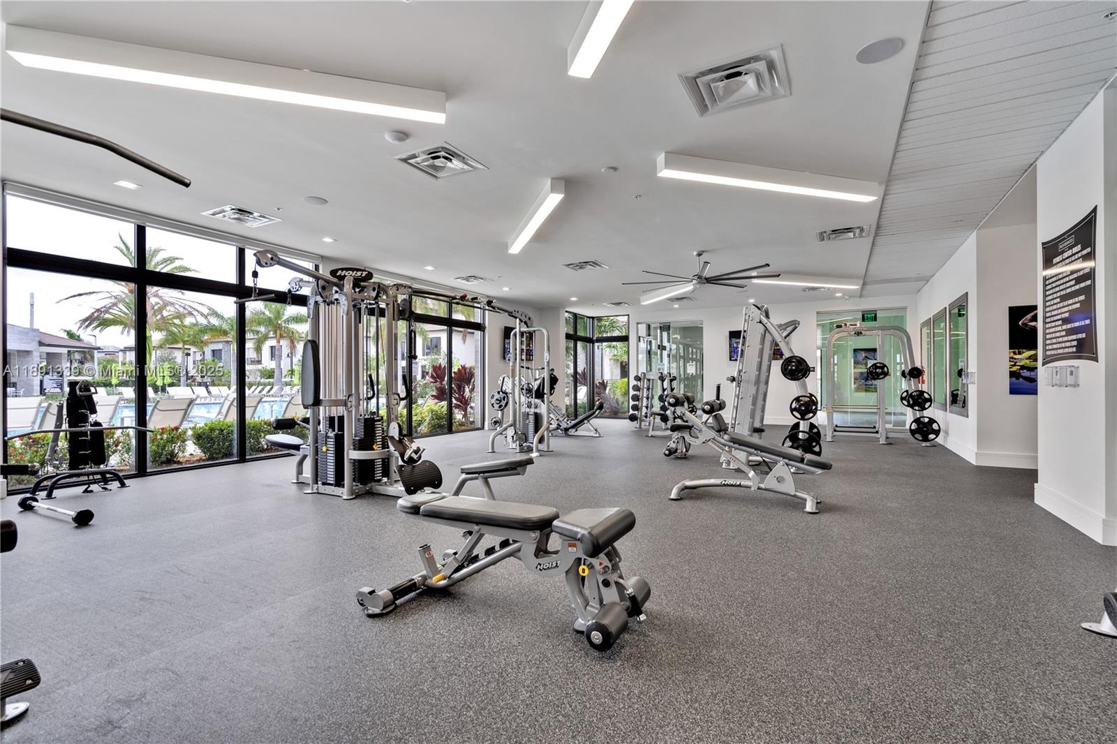 DOWNTOWN DORAL SOUTH PHAS - Residential Lease