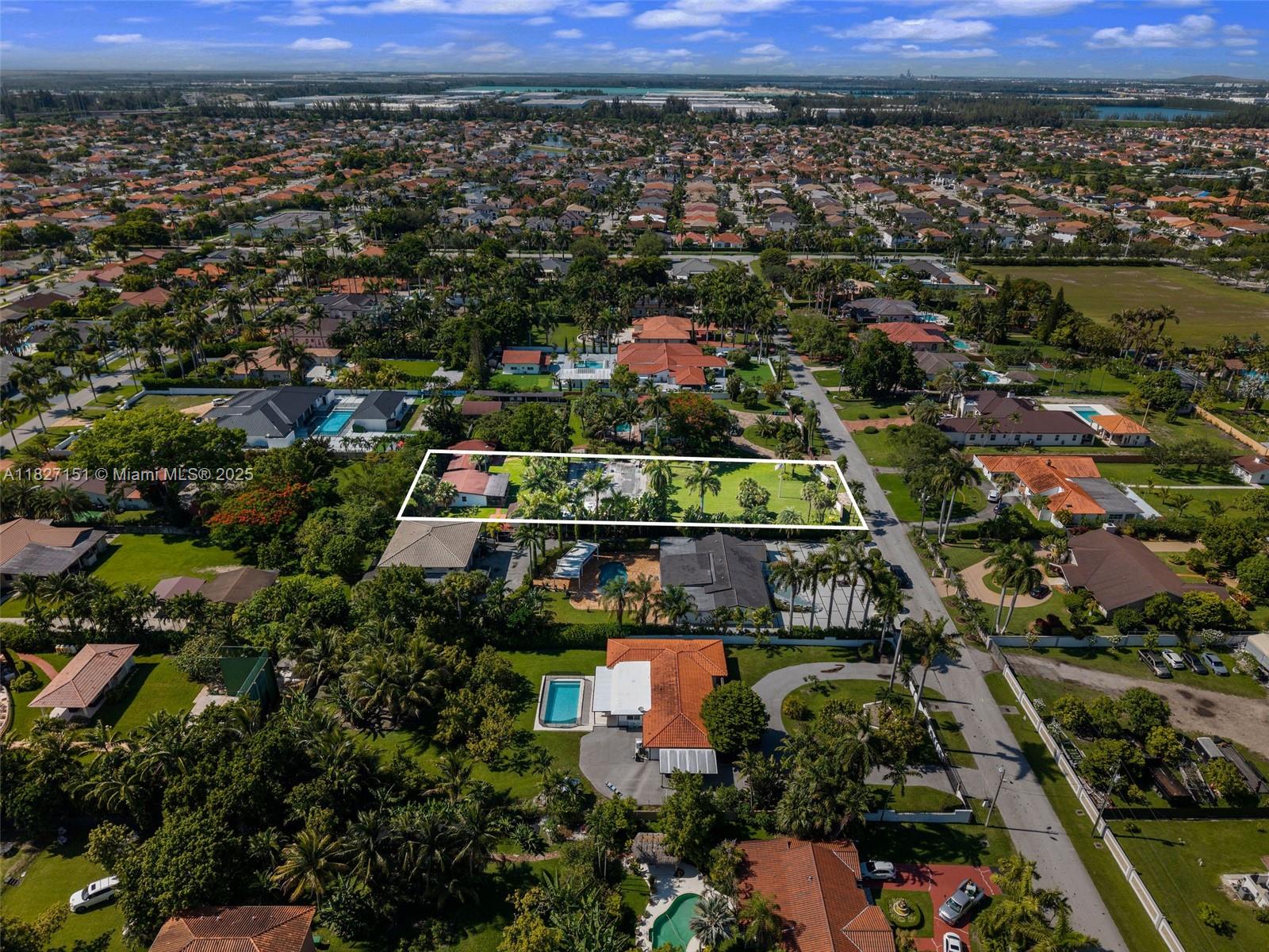 SWEETWATER ESTS SUB - Residential