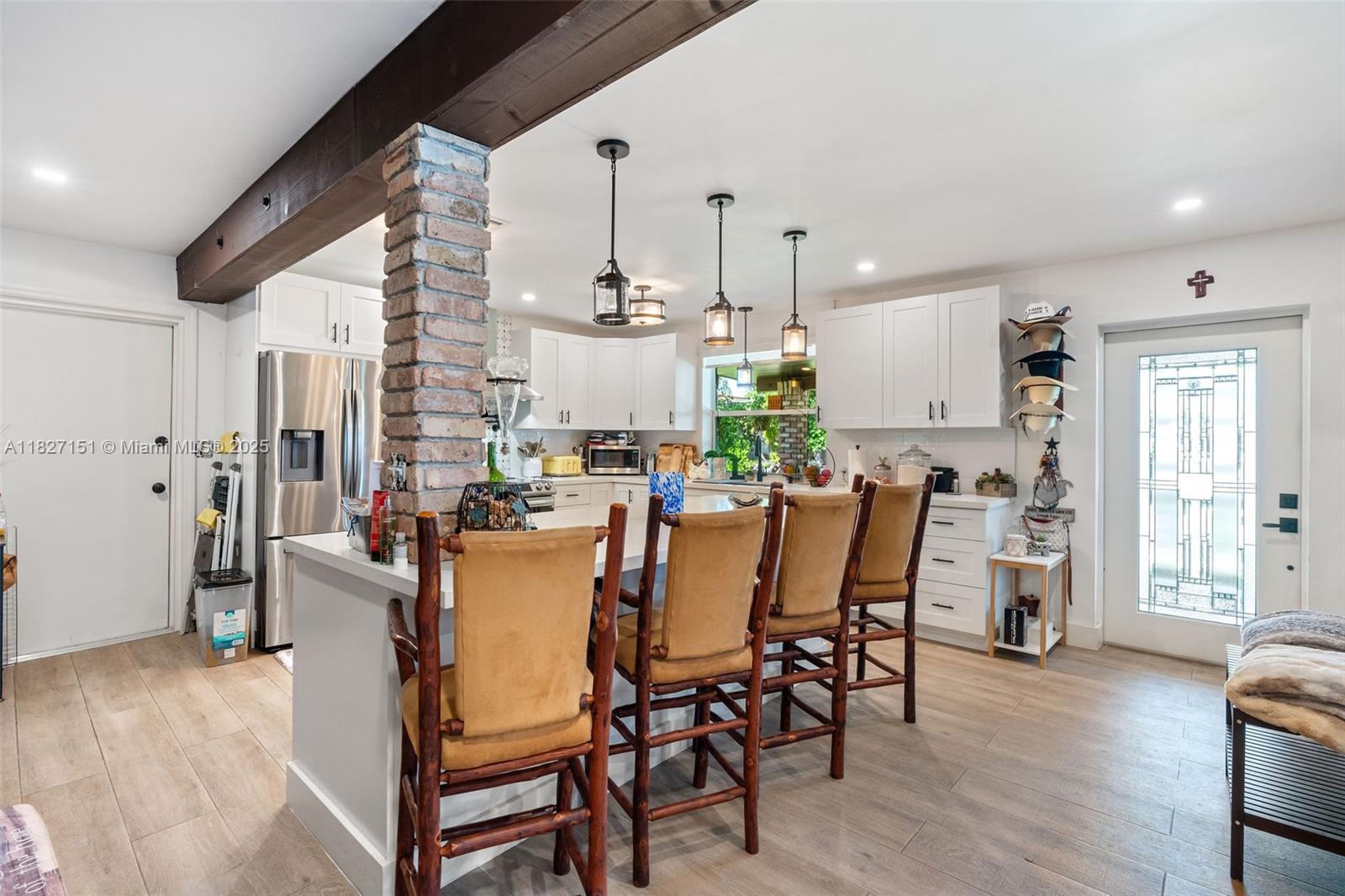 SWEETWATER ESTS SUB - Residential