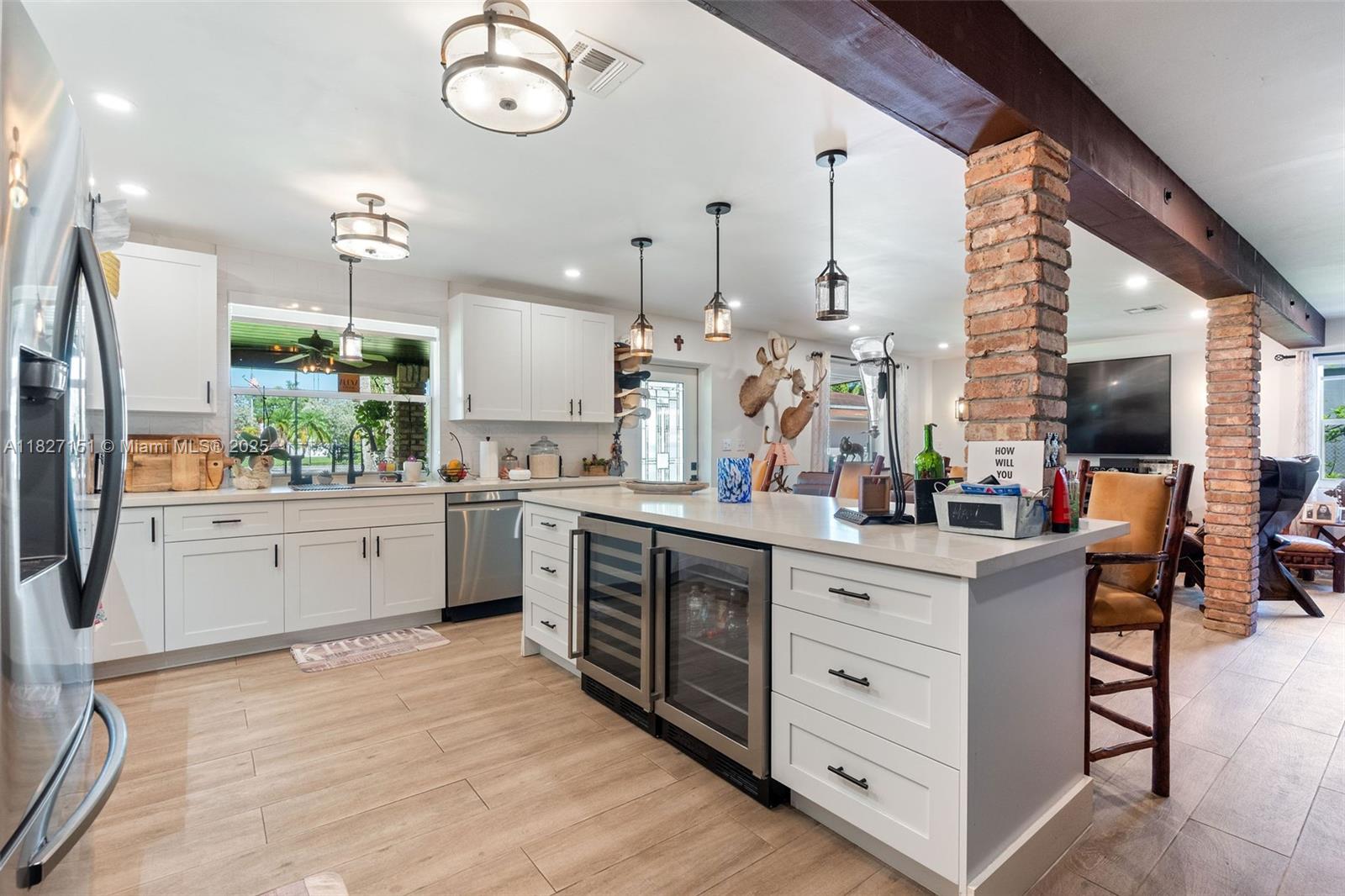 SWEETWATER ESTS SUB - Residential