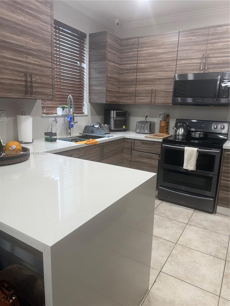 shoma villas  ii at  count - Residential Lease