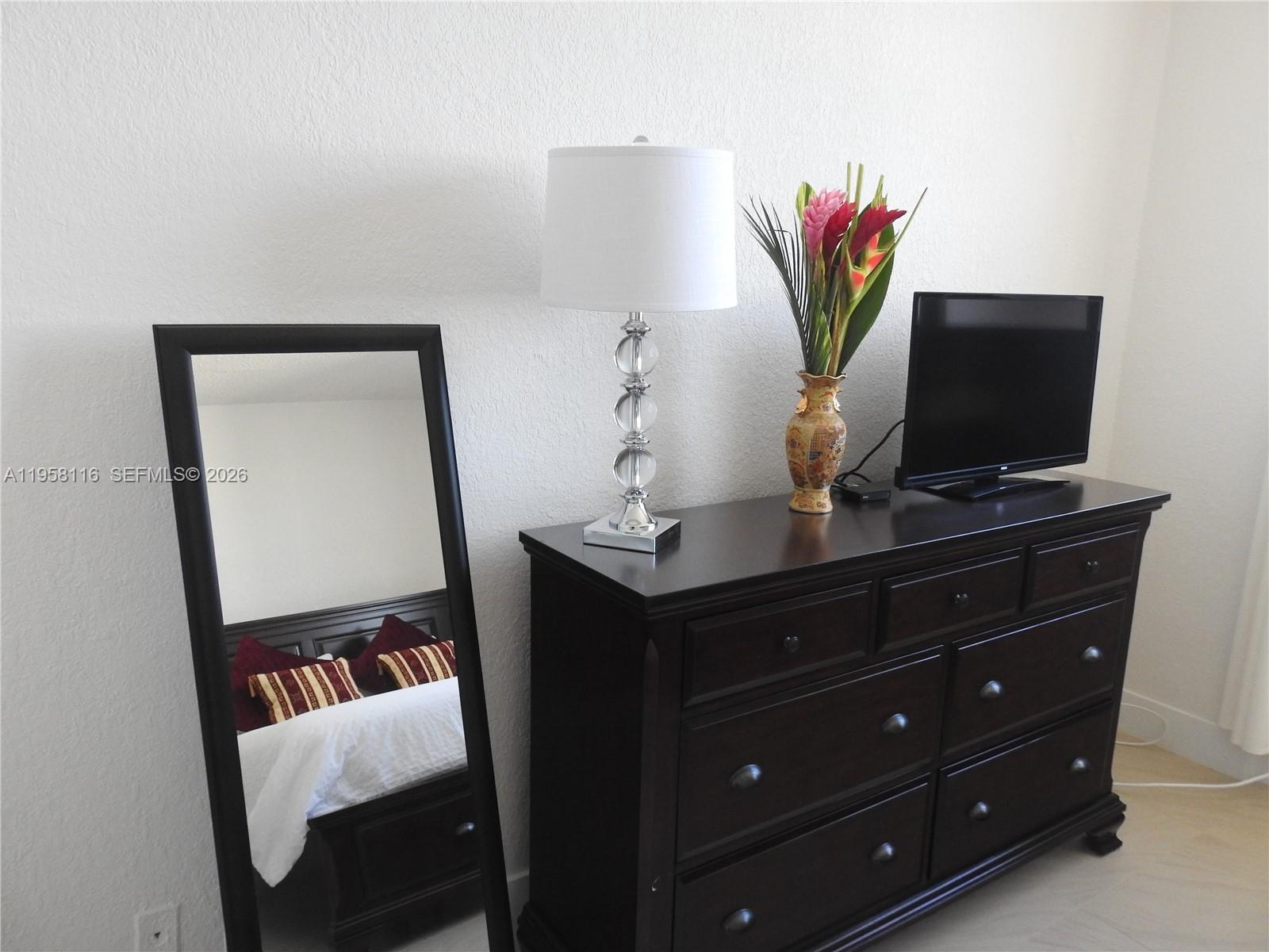 TIDES ON HOLLYWOOD BEACH - Residential