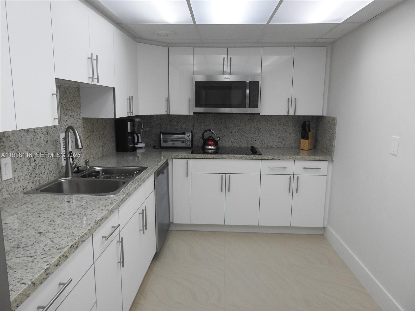 TIDES ON HOLLYWOOD BEACH - Residential