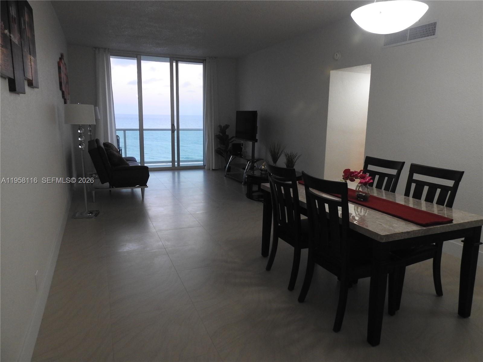 TIDES ON HOLLYWOOD BEACH - Residential