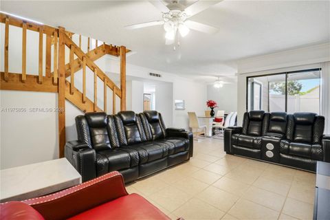 Tiny photo for 301 Lakewood Drive #8A, Jupiter, FL 33458 (MLS # A11975856)