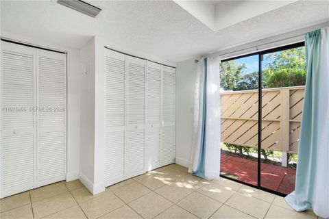 Tiny photo for 301 Lakewood Drive #8A, Jupiter, FL 33458 (MLS # A11975856)