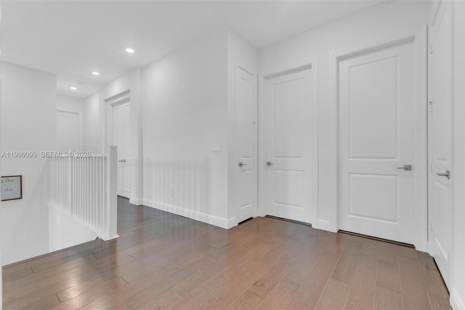 PARKLAND BAY - Residential