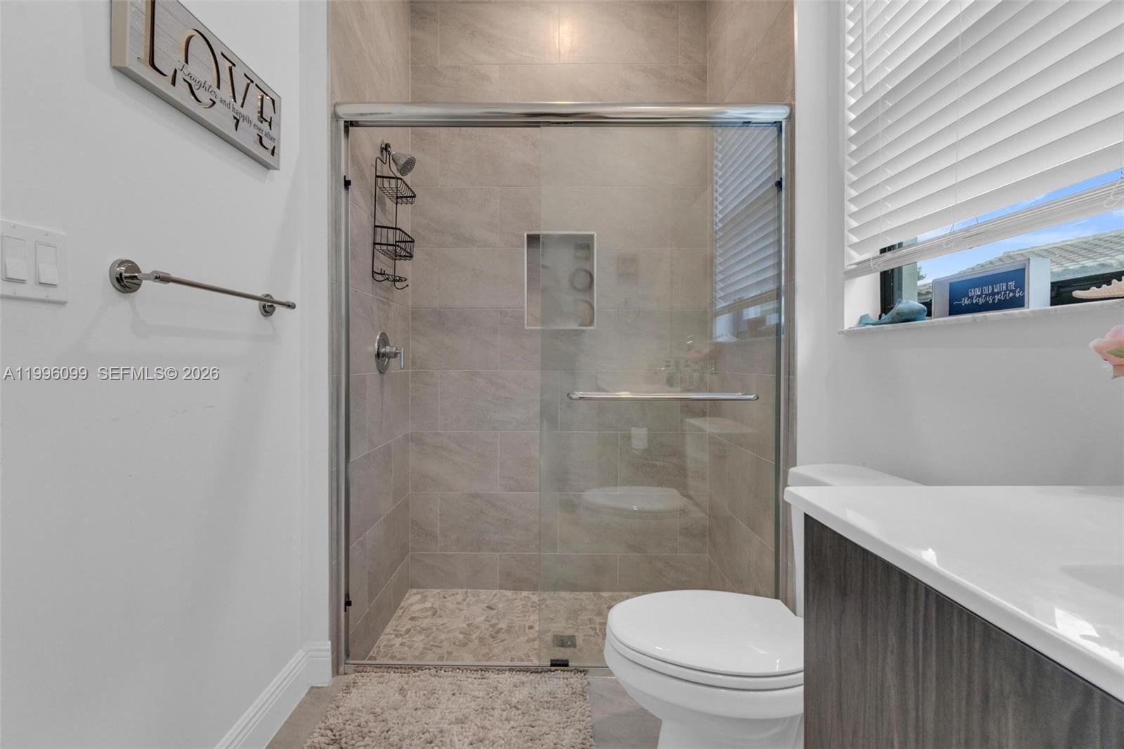 PARKLAND BAY - Residential