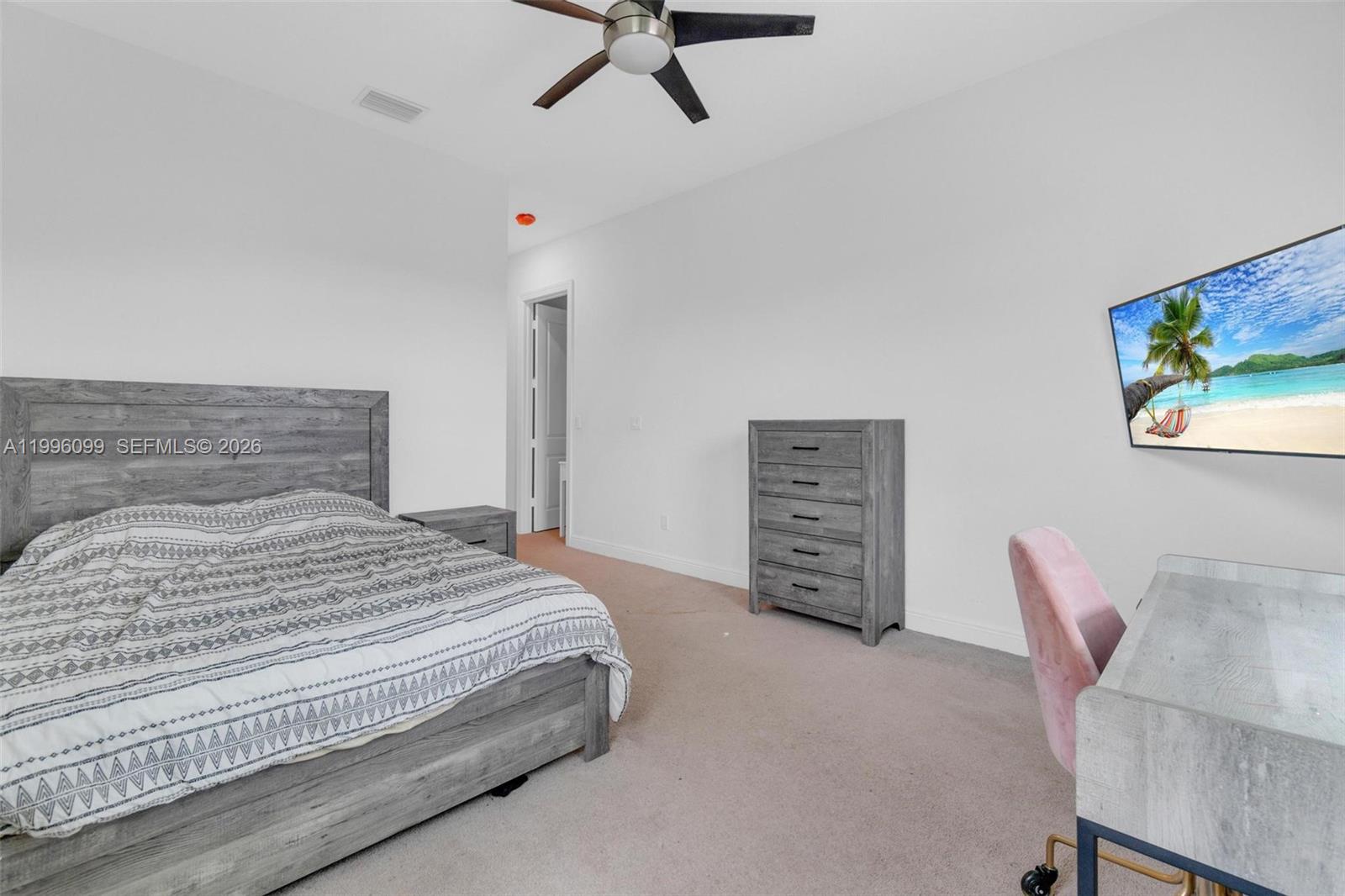 PARKLAND BAY - Residential