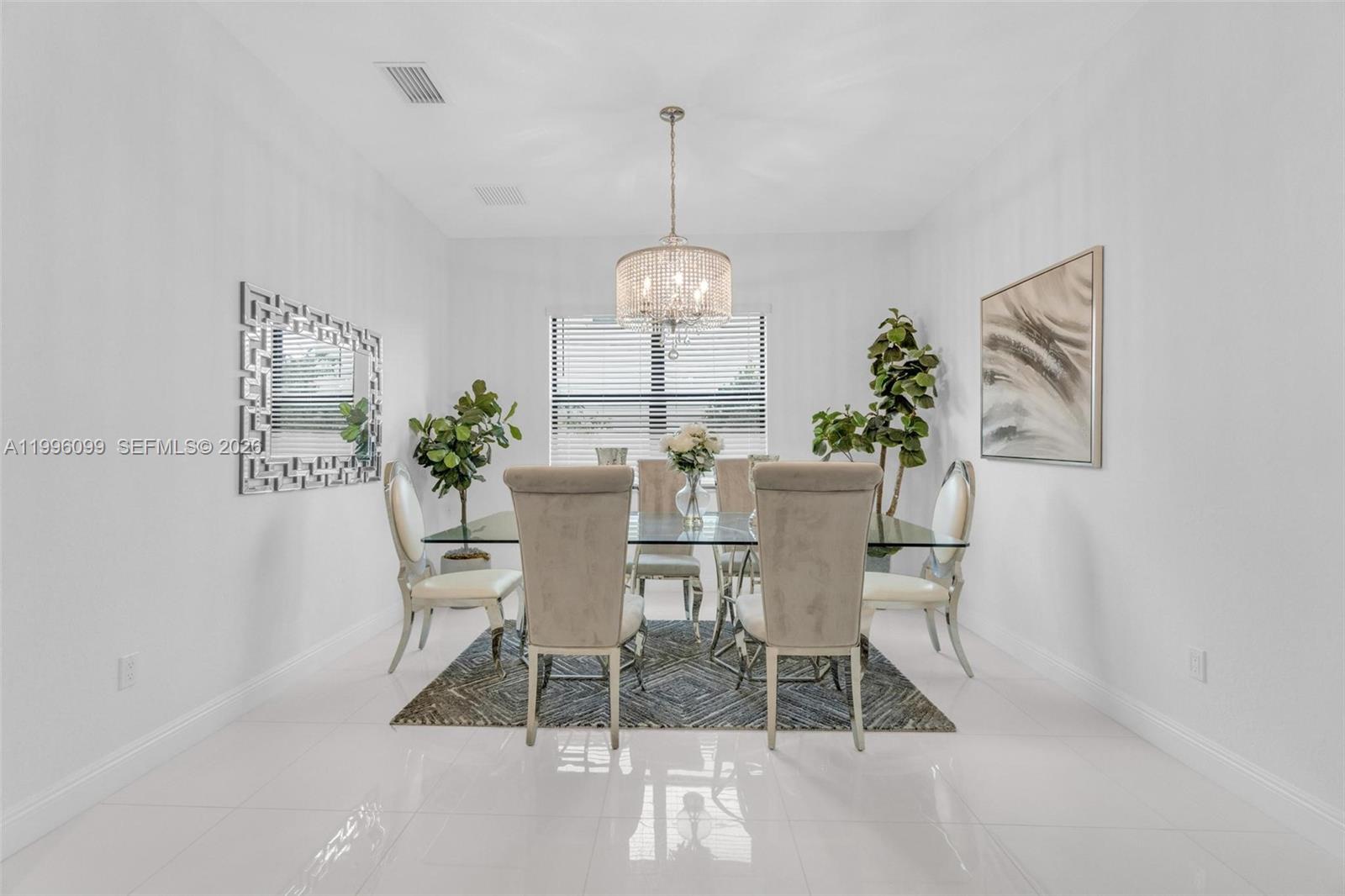 PARKLAND BAY - Residential