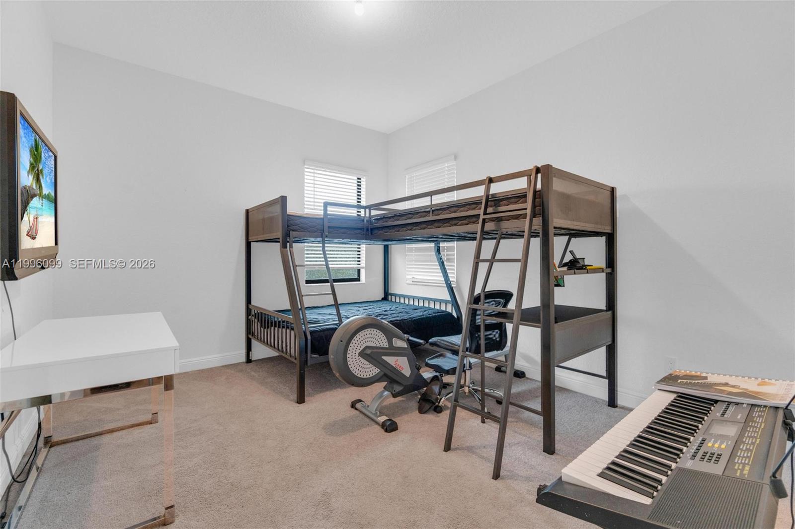 PARKLAND BAY - Residential