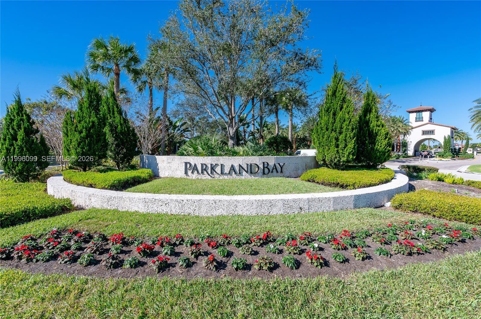 PARKLAND BAY - Residential