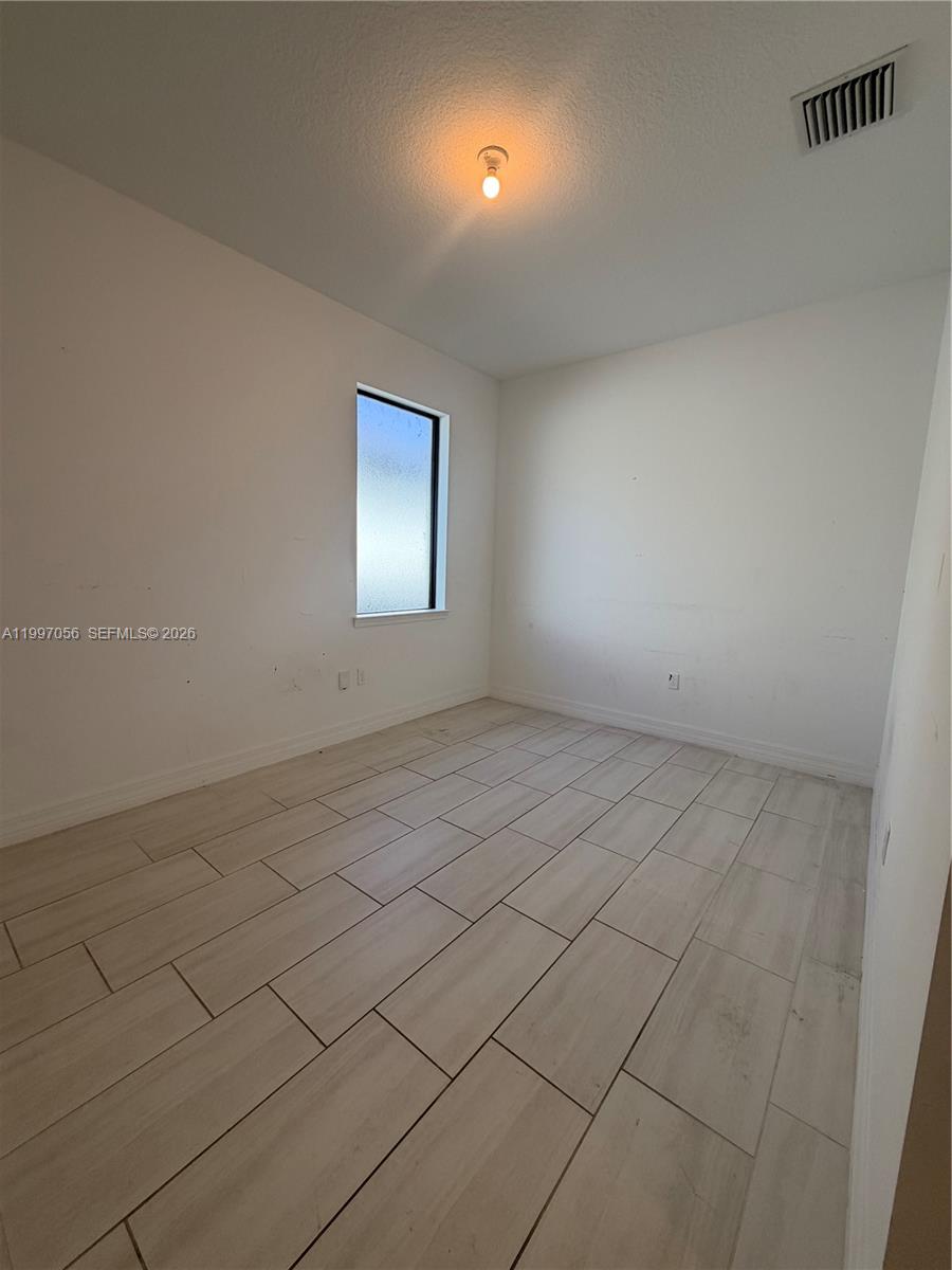 FIELDS AT GULFSTREAM POLO - Residential Lease