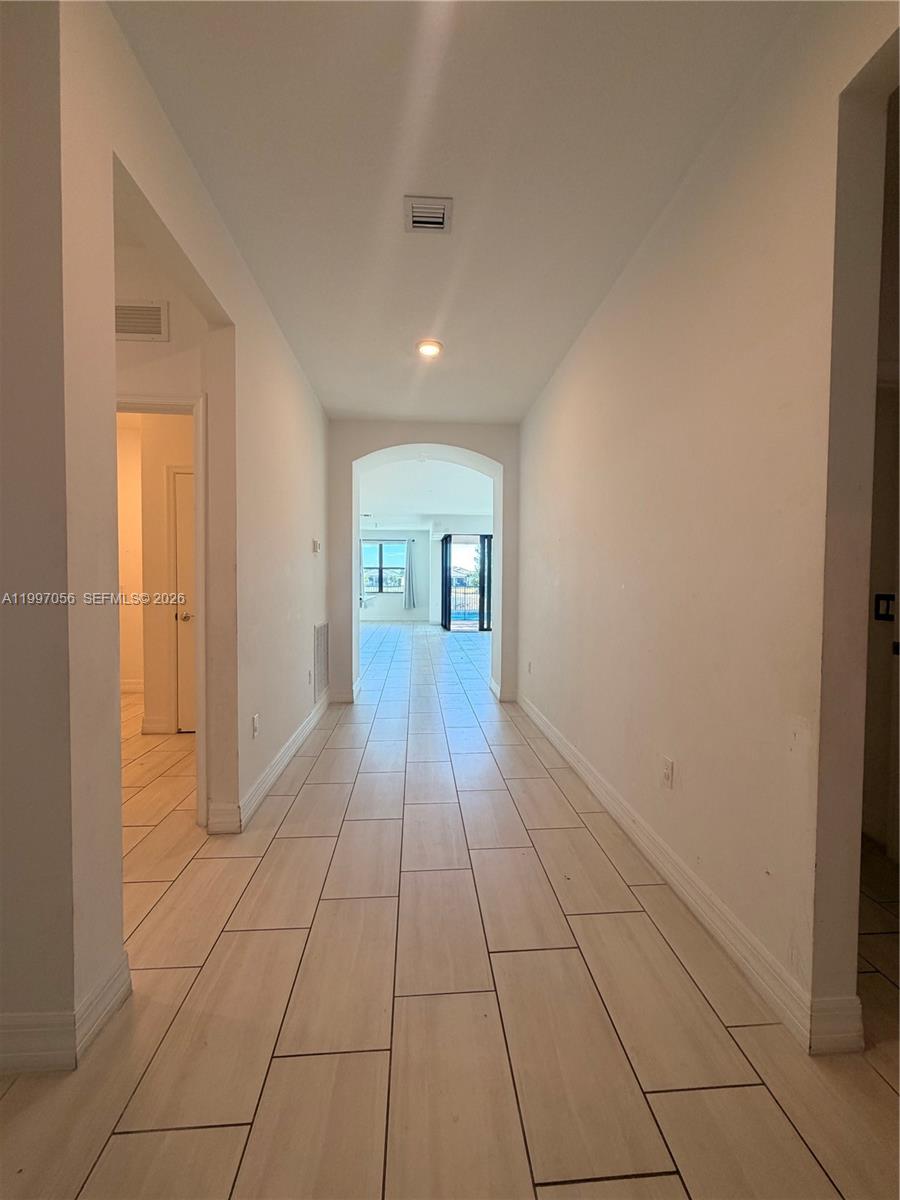 FIELDS AT GULFSTREAM POLO - Residential Lease