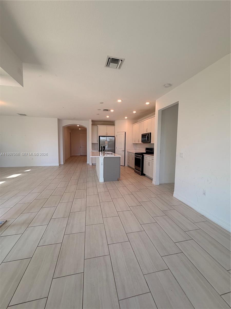 FIELDS AT GULFSTREAM POLO - Residential Lease