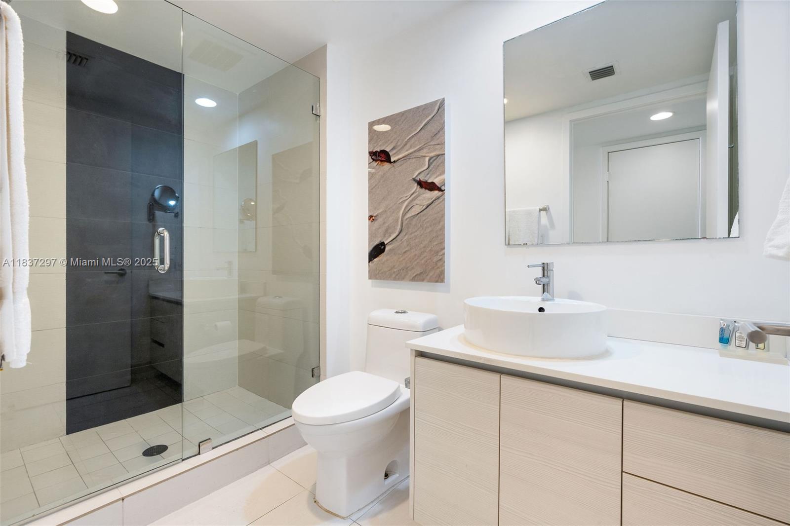 BEACHWALK CONDOMINIUM - Residential