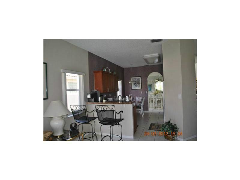 SAPPHIRE SHORES-SAPPHIRE - Residential Lease