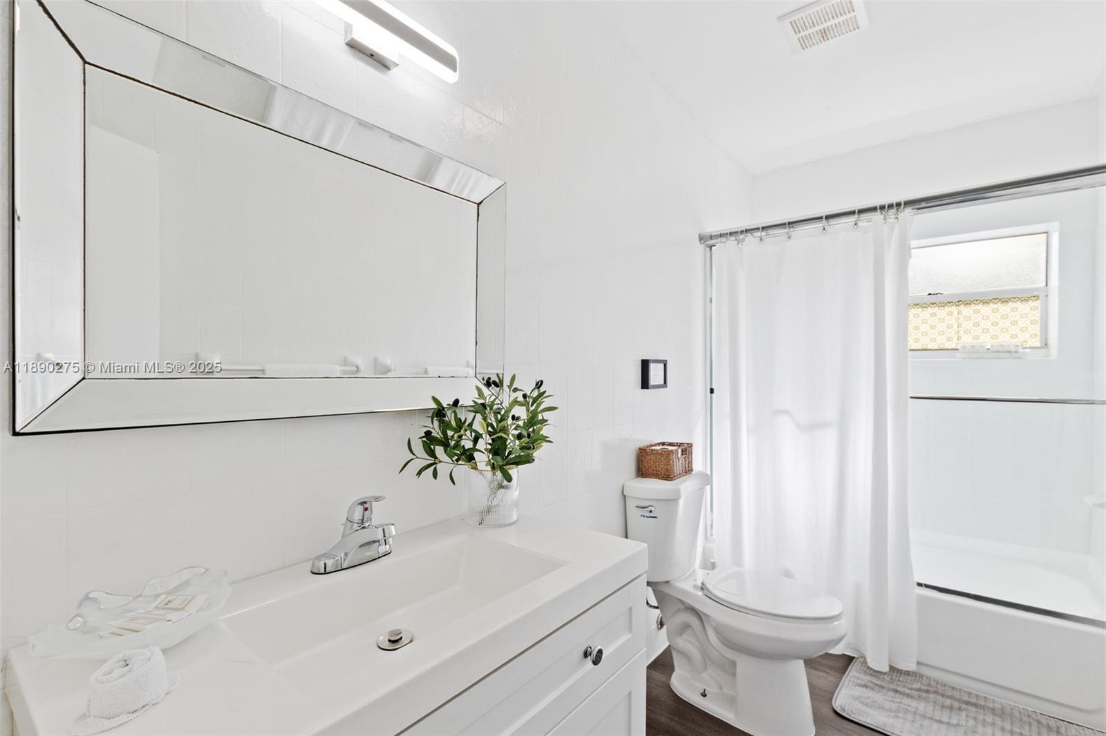 CORAL VILLAS REV - Residential