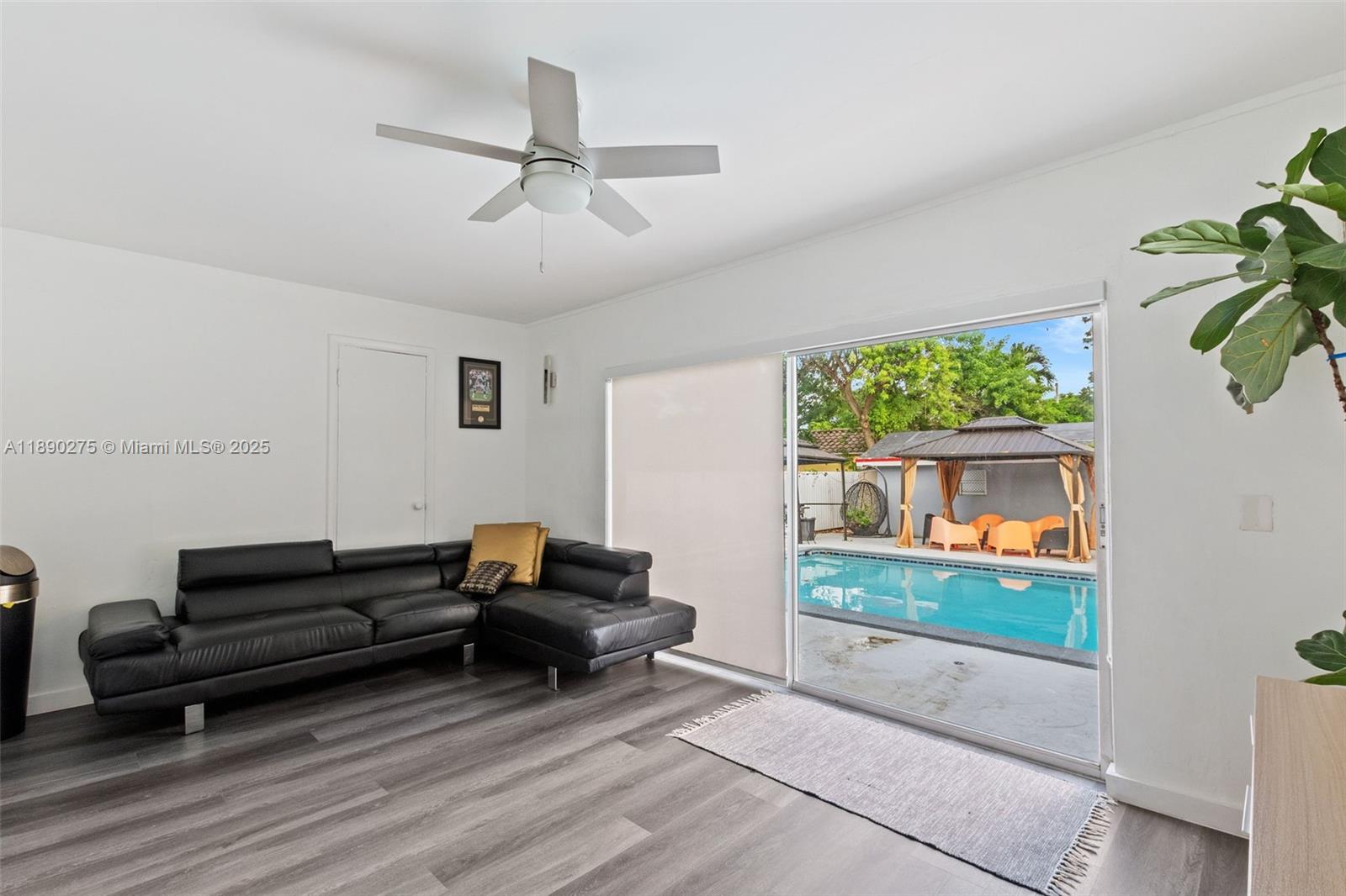 CORAL VILLAS REV - Residential