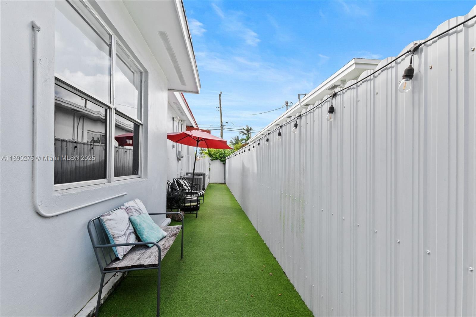 CORAL VILLAS REV - Residential