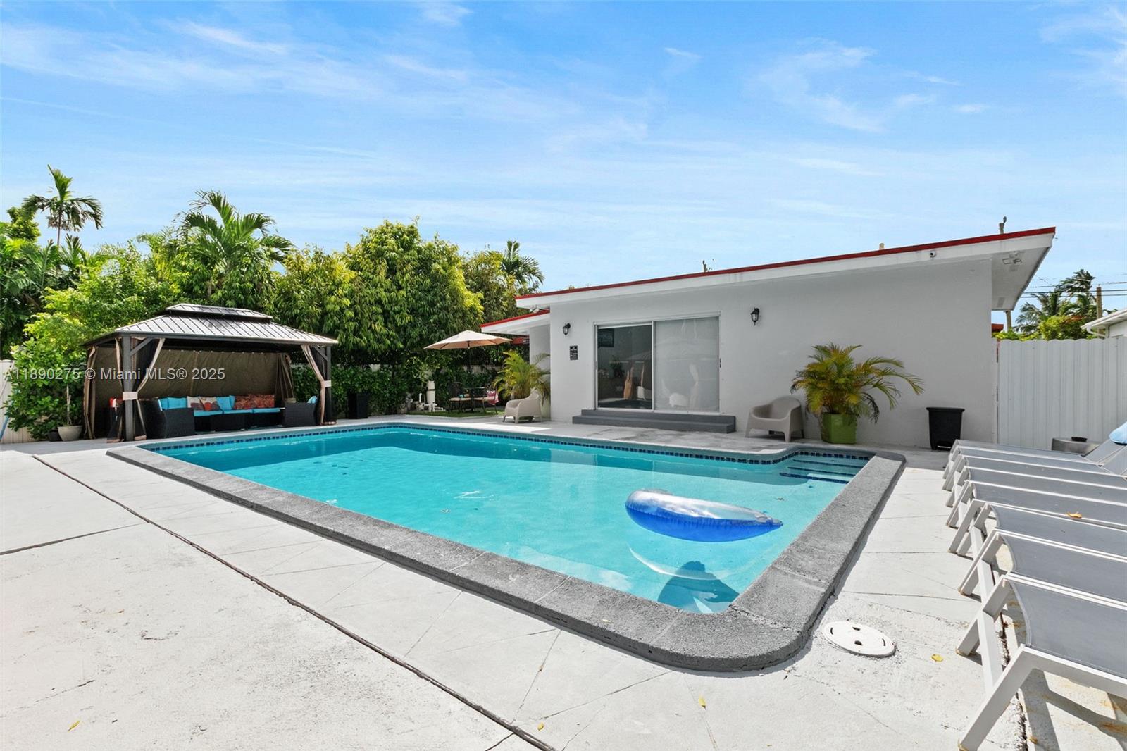 CORAL VILLAS REV - Residential