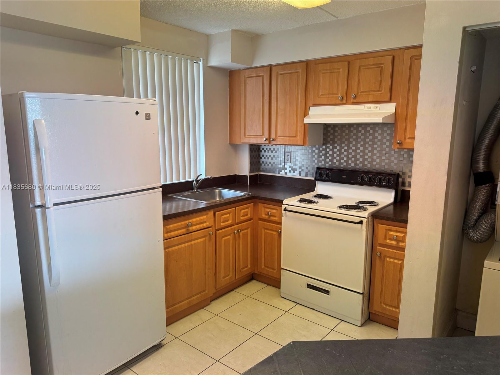 6045 NW 186th St 323