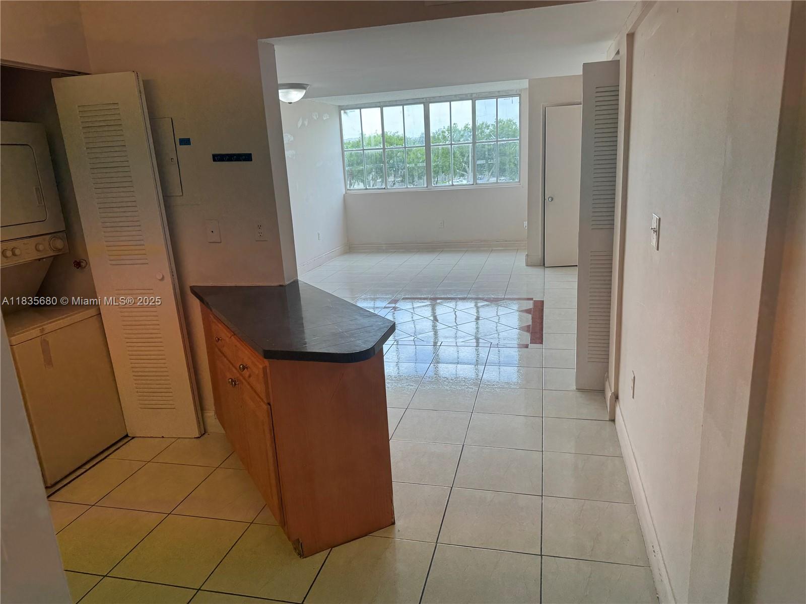 6045 NW 186th St 323