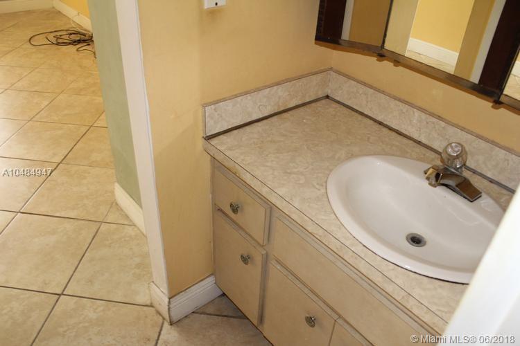 TRITON TOWER CONDO - Residential