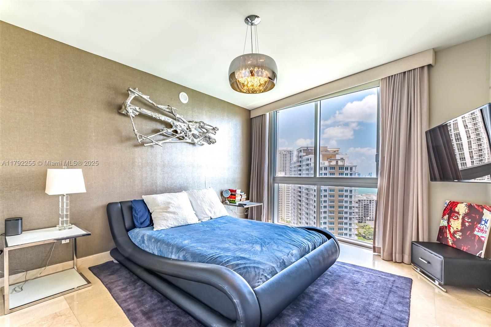 ICON BRICKELL NO TWO - Residential