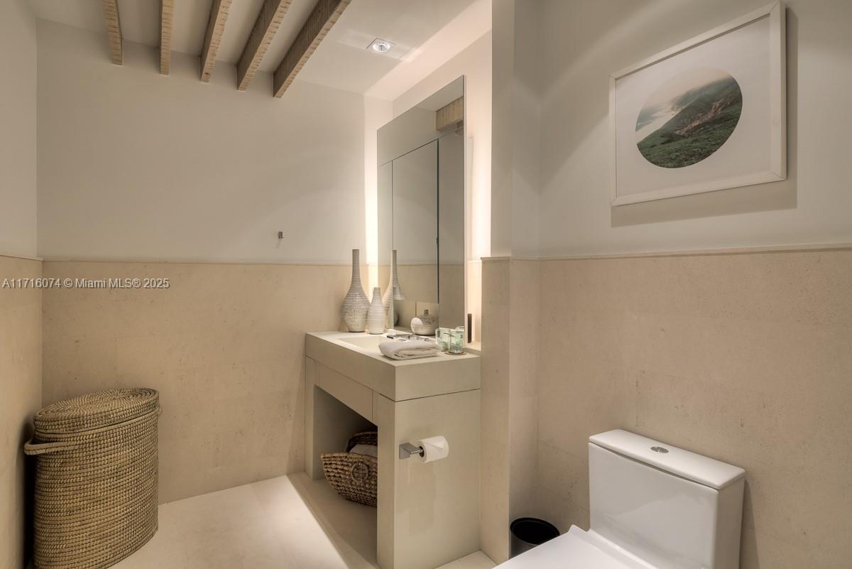 2399 COLLINS AVENUE - Residential Lease