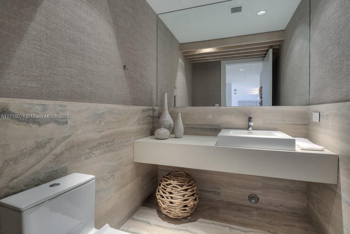 2399 COLLINS AVENUE - Residential Lease