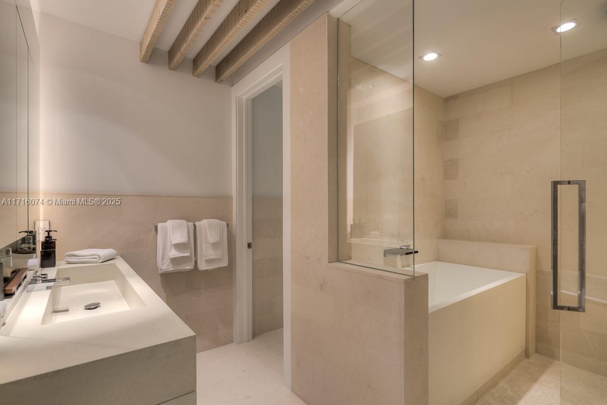 2399 COLLINS AVENUE - Residential Lease