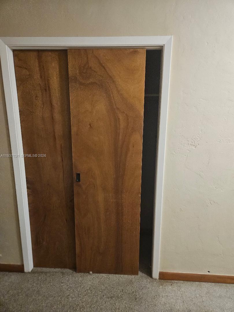 MIC-LIL ESTATES - Residential Lease