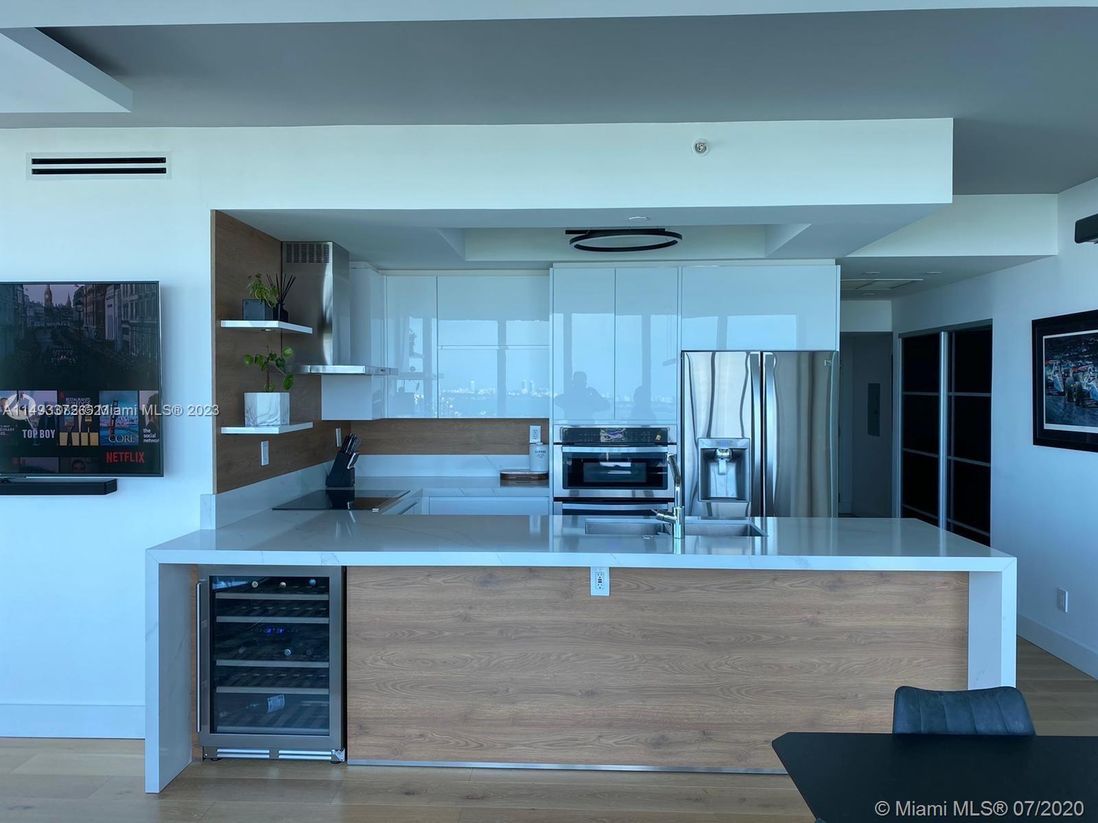 MARINABLUE CONDO - Residential Lease