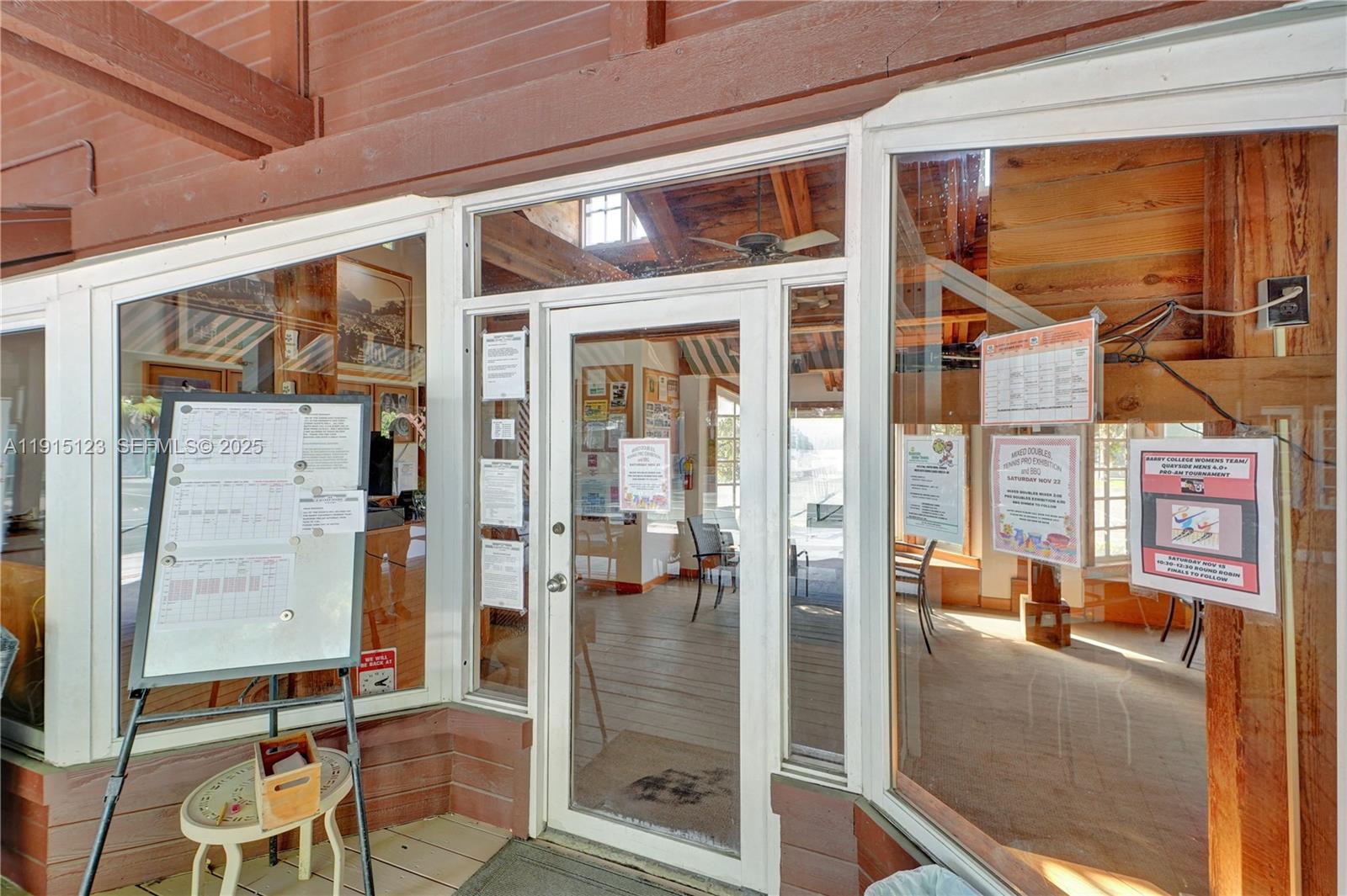 TOWERS OF QUAYSIDE - Residential