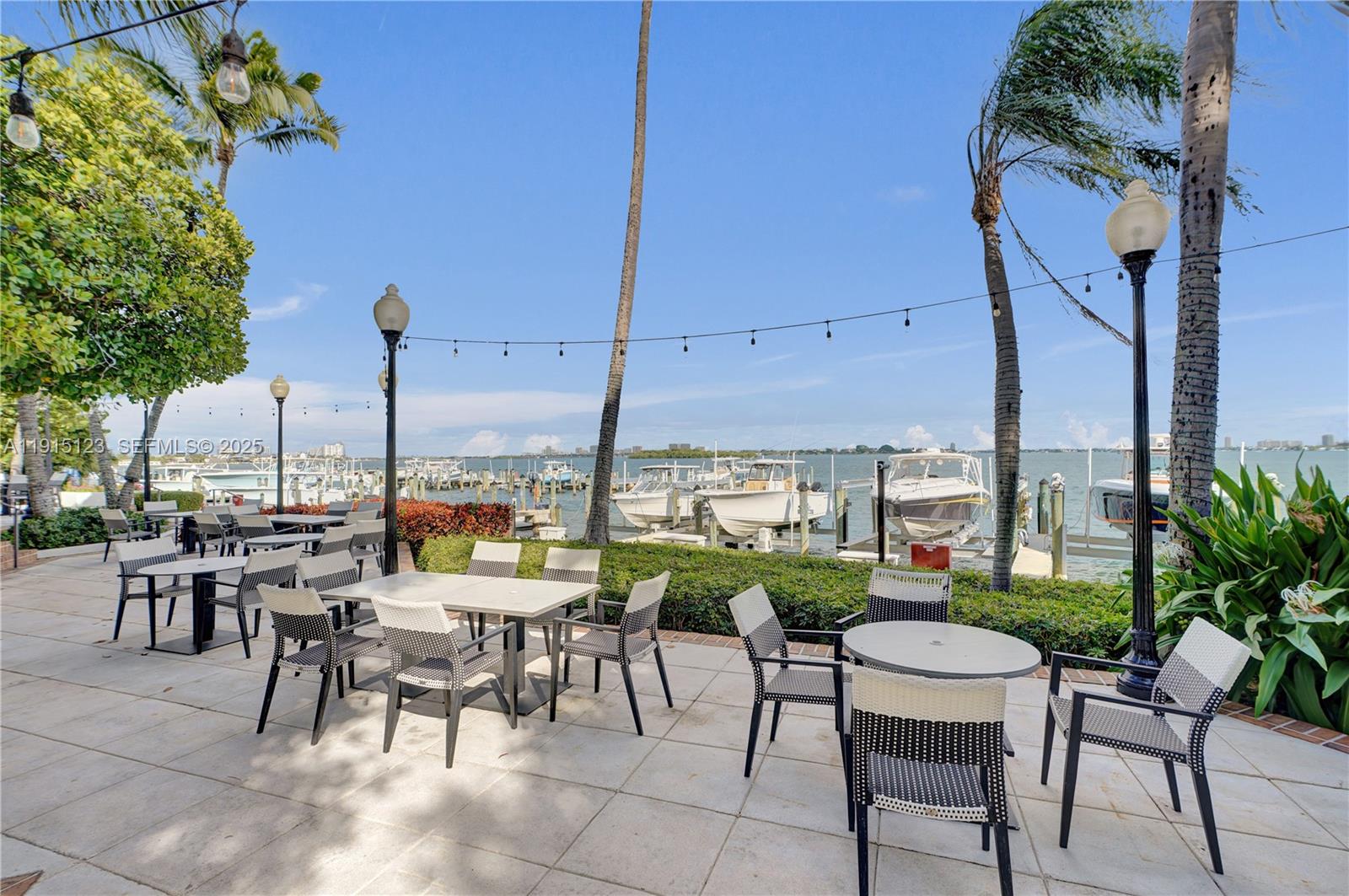 TOWERS OF QUAYSIDE - Residential