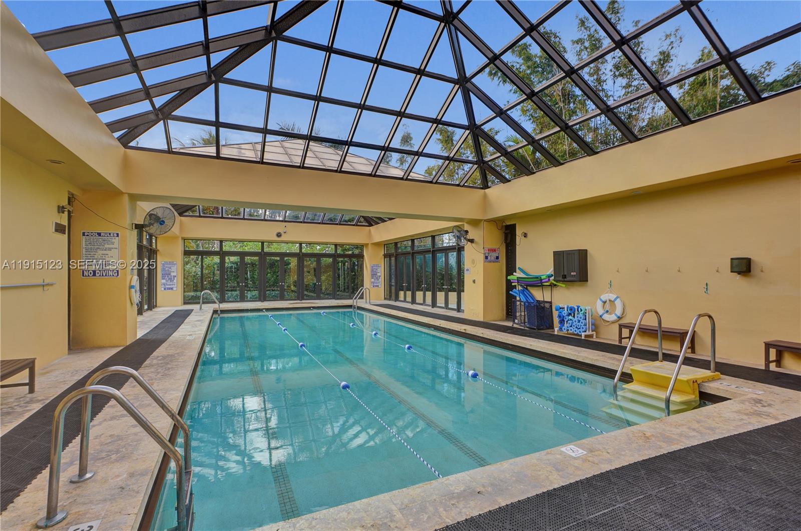 TOWERS OF QUAYSIDE - Residential