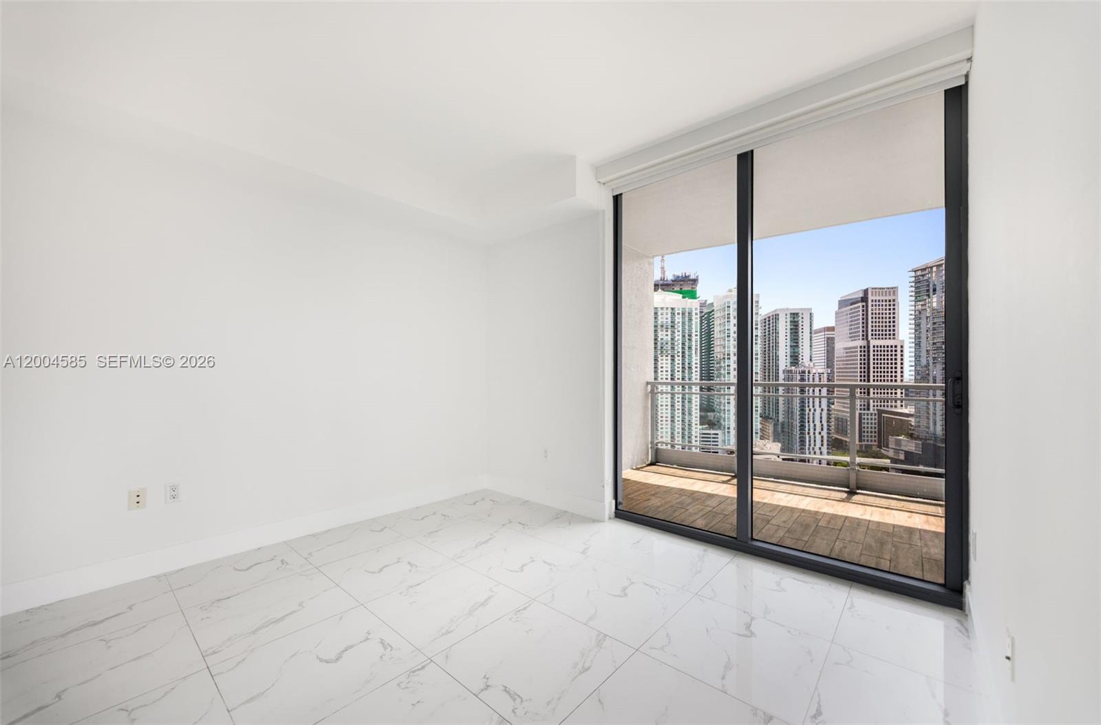 IVY CONDO - Residential