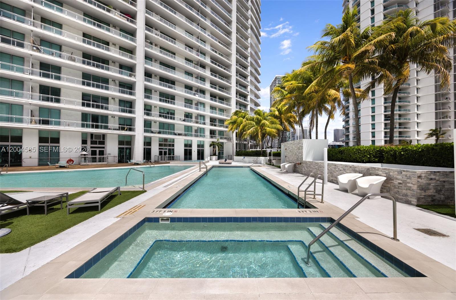 IVY CONDO - Residential