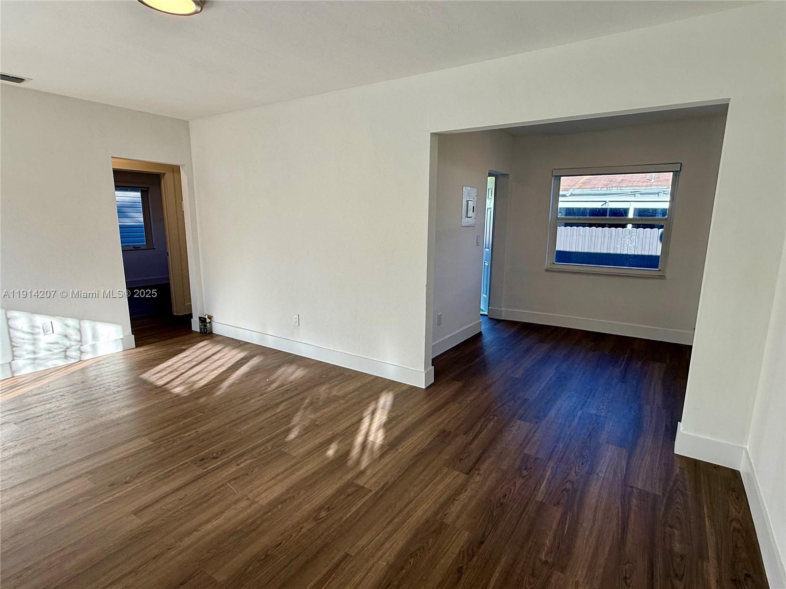 DRYSDALE MANOR - Residential Lease