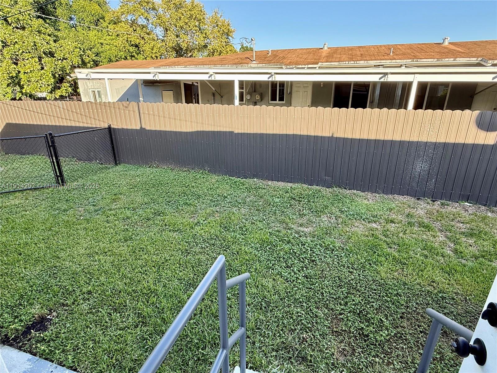 DRYSDALE MANOR - Residential Lease