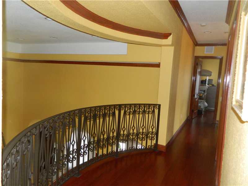 SOUTH SPRINGS HOMES - Residential