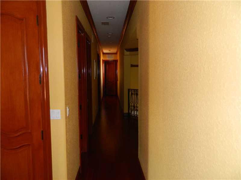 SOUTH SPRINGS HOMES - Residential