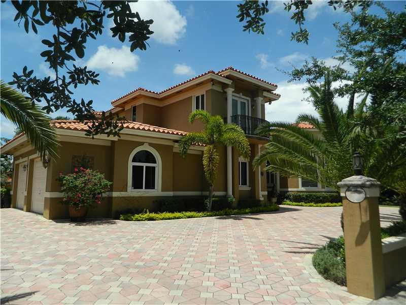 SOUTH SPRINGS HOMES - Residential