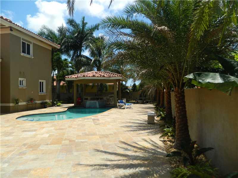 SOUTH SPRINGS HOMES - Residential