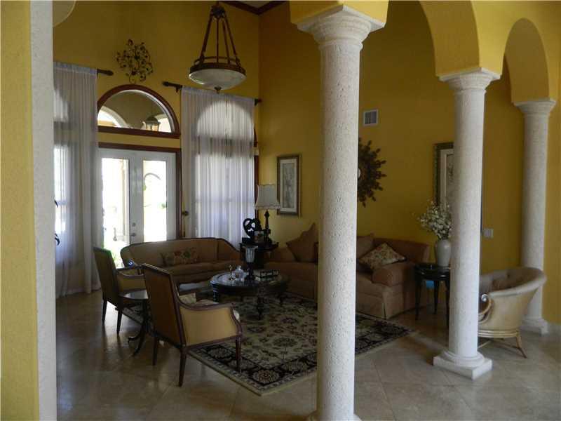 SOUTH SPRINGS HOMES - Residential