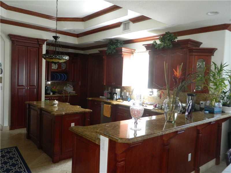 SOUTH SPRINGS HOMES - Residential