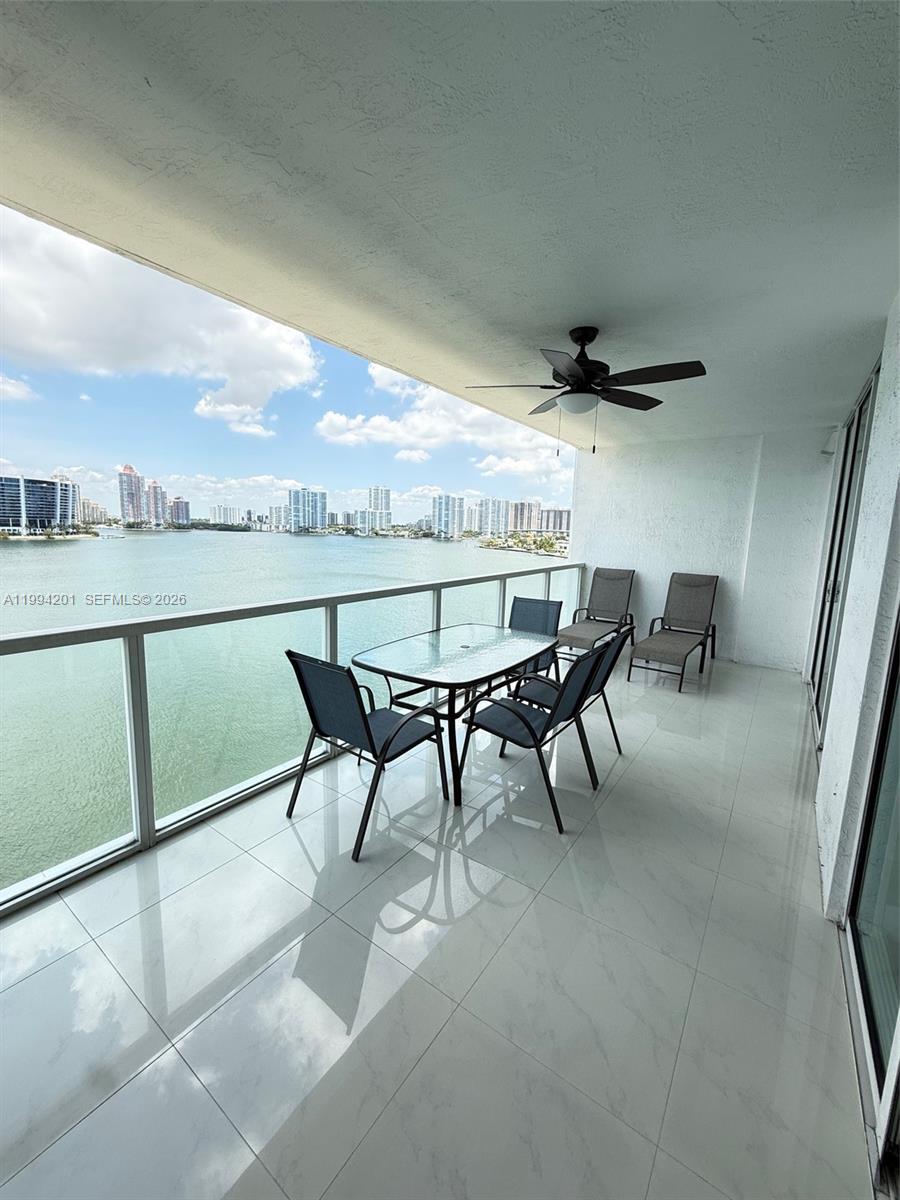 MARINA BAY CLUB CONDO HOT - Residential Lease