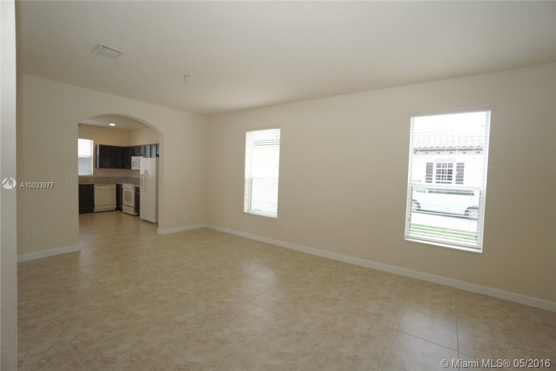 KENDALL SQUARE - Residential