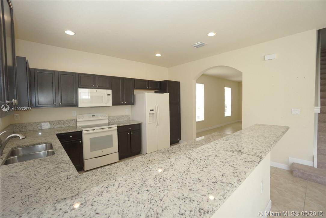 KENDALL SQUARE - Residential